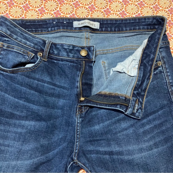 Rubies + Honey Mid-Rise Dark Wash Skinny Jeans | Inseam 26.5 | Size 14/32 - Picture 11 of 16